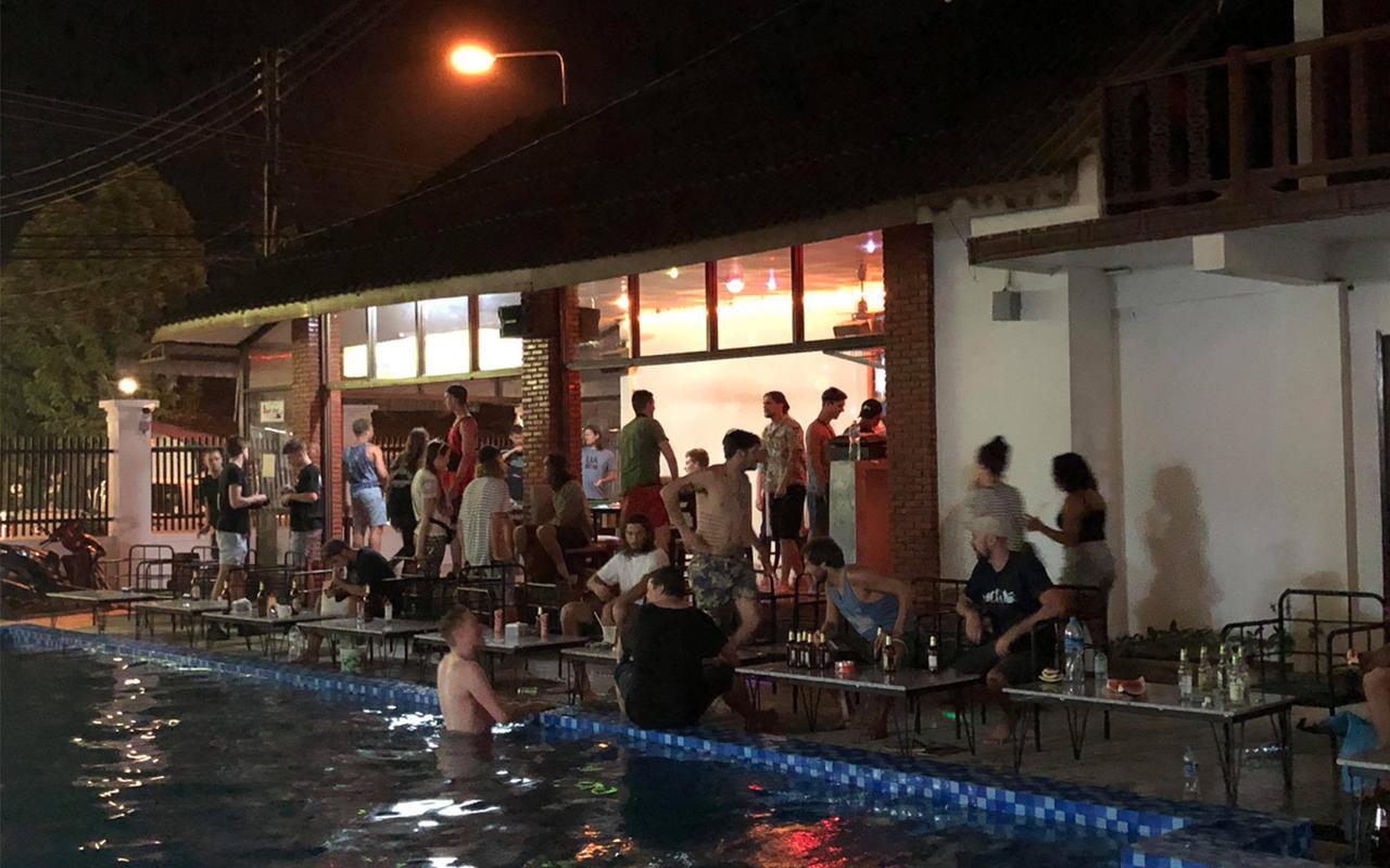 Nana Backpackers Hostel Vang Vieng Ngoại thất bức ảnh