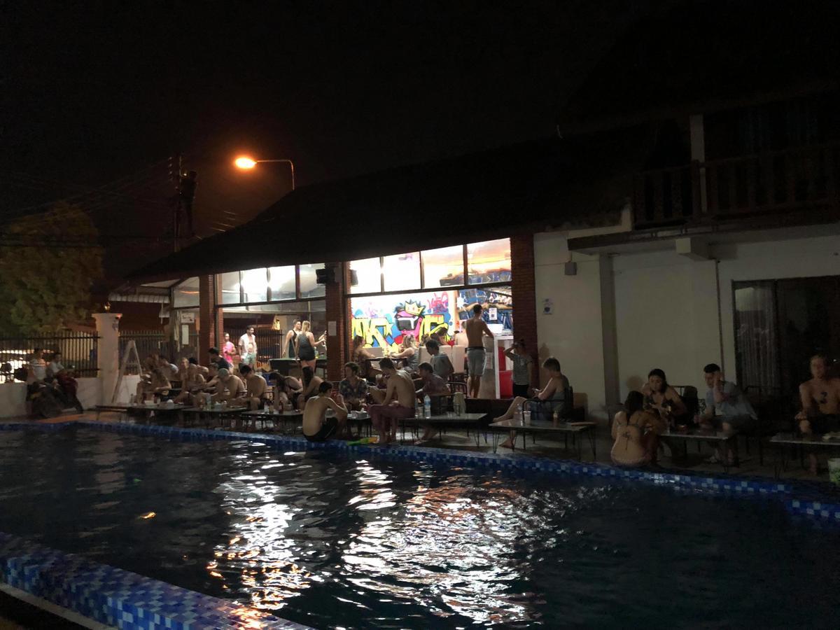 Nana Backpackers Hostel Vang Vieng Ngoại thất bức ảnh