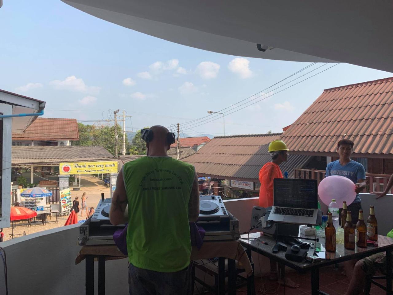 Nana Backpackers Hostel Vang Vieng Ngoại thất bức ảnh